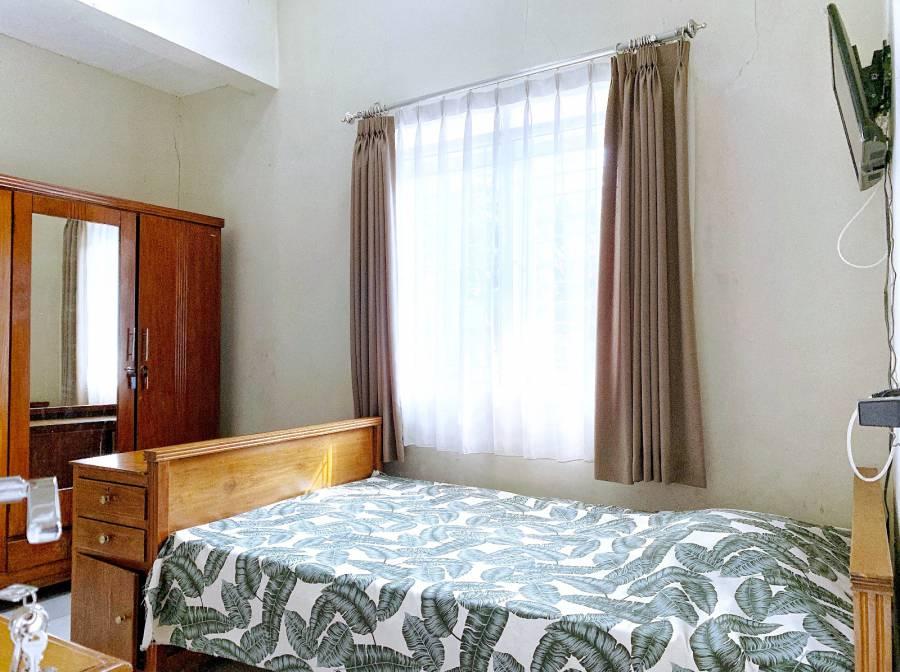 Kost Murah Perempuan -