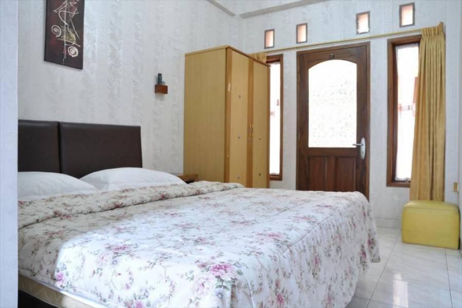 Kost Orange Home Syariah Sukajadi Bandung -