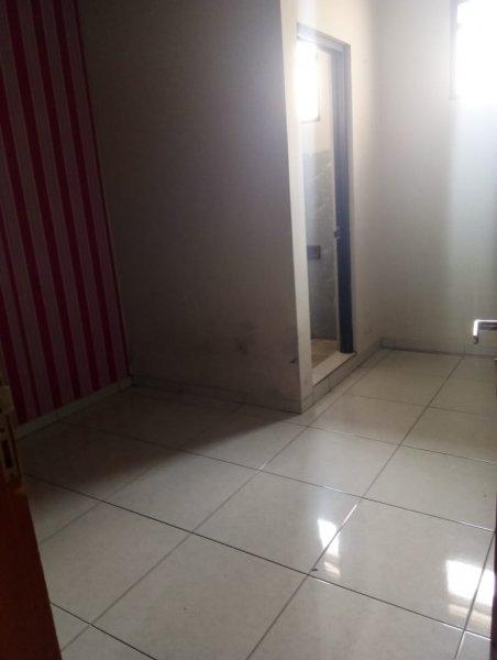 kos kosan Rumah di Denki -
