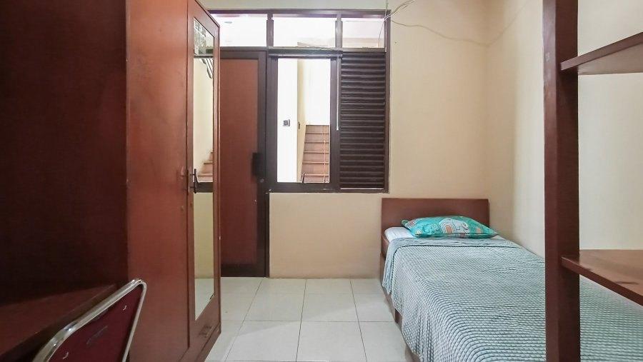 Kost Anggrek Loka -