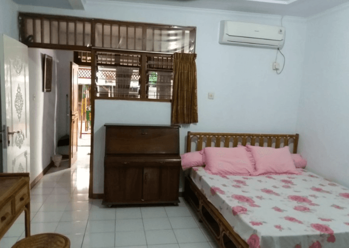 kost ibu Pipiet -