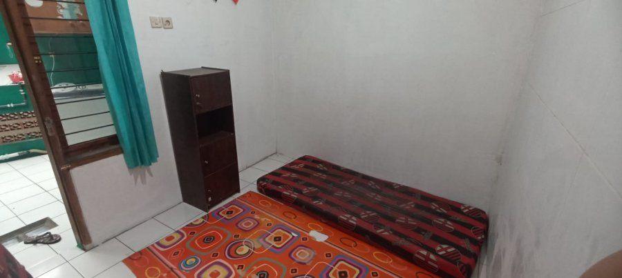 KOS PUTRI DAGO CIHAMPELAS -