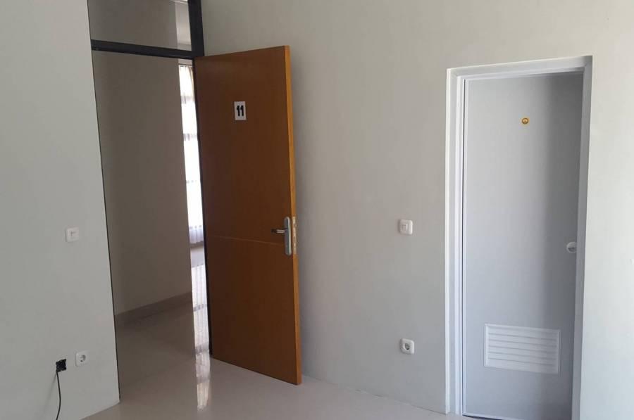 Kost Karang Tineung -